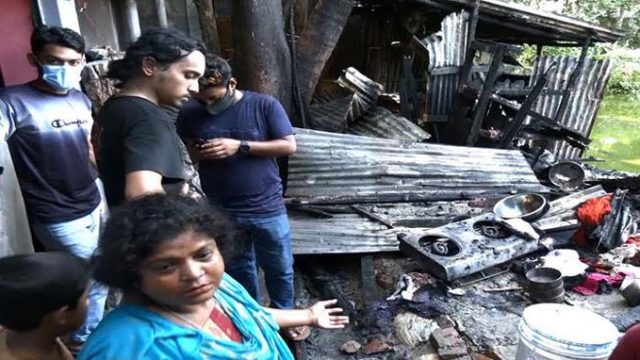 বরিশালে অগ্নিকাণ্ডে নিঃস্ব একটি পরিবার