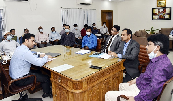 চলতি মাসেই শুরু হচ্ছে খুলনার শিক্ষার্থীদের করোনা টিকাদান কার্যক্রম