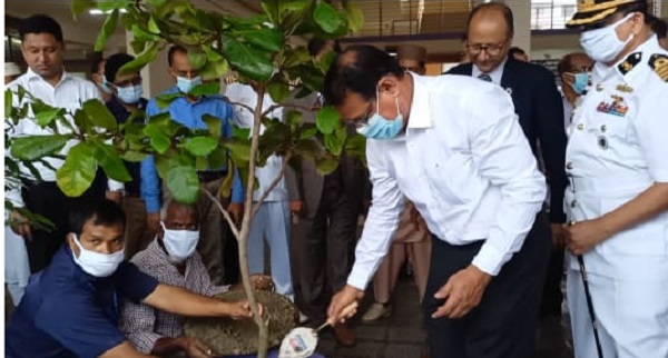 নৌবাহিনী স্কুল এন্ড কলেজ পরিদর্শন করলেন শিক্ষা সচিব