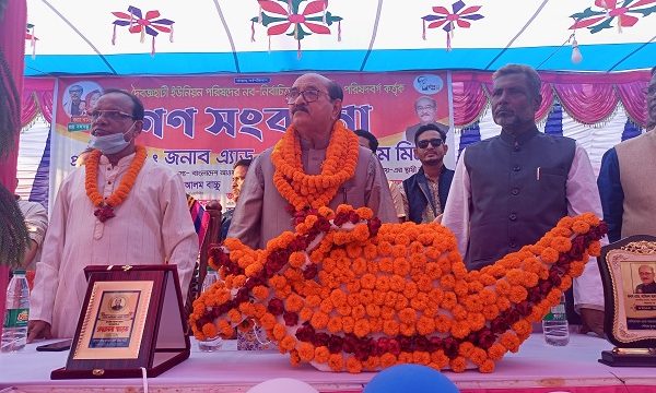মোরেলগঞ্জের দৈবজ্ঞহাটিতে এমপি ও ইউনিয়ন জনপ্রতিনিধিকে গনসংবর্ধণা