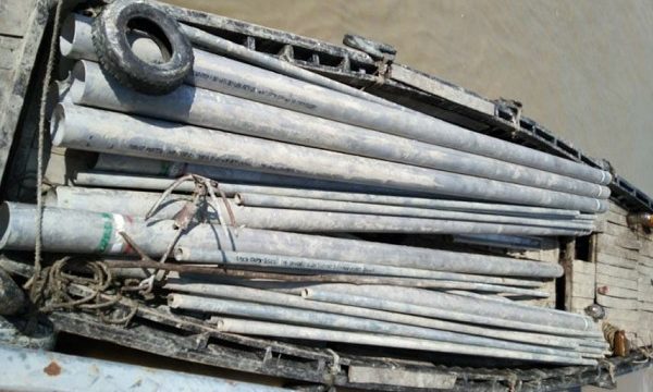 পশুর নদীতে বেপরোয়া চোরাচালান সিন্ডিকেট চক্র, প্রতিনিয়তই পাচার হচ্ছে মূল্যবান মালামাল