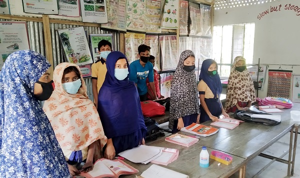 মোরেলগঞ্জে ৫ মাস ধরে বন্ধ স্কুল ফিডিং, ঝড়ছে শিক্ষার্থী