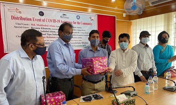 নাইস ফাউন্ডেশনের কোভিড-১৯ সুরক্ষা সামগ্রী বিতরণ