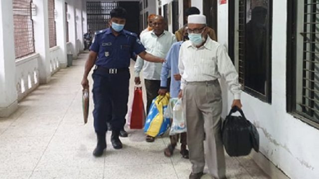 তিন ব্যাংক কর্মকর্তার ৩১ বছর কারাদণ্ড, ৭৫ লাখ টাকা অর্থদন্ড