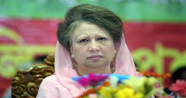 হত্যা ও রাষ্ট্রদ্রোহের ১১ মামলায় খালেদা জিয়ার হাজিরা পিছিয়ে মার্চে