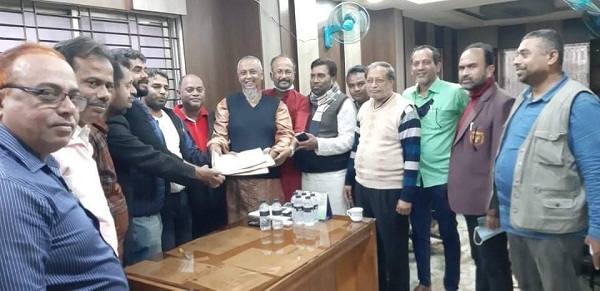 বাগেরহাট প্রেসক্লাব নির্বাচনে উৎসাহ উদ্দীপনার মধ্য দিয়ে মনোনয়নপত্র জমা