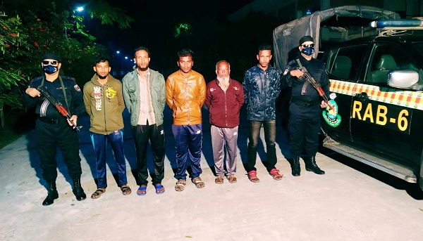 রামপালে ফিরোজ হত‍্যা মামলায় র‍্যাবের অভিযানে ৫ আসামী গ্রেফতার