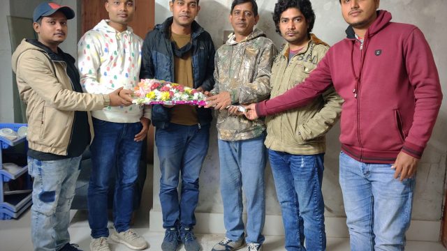 প্রাইভেট সেক্টর ডিপ্লোমা ইঞ্জিনিয়ার্স ফেডারেশনের জেলা সম্পাদককে ফুলেল শুভেচ্ছা