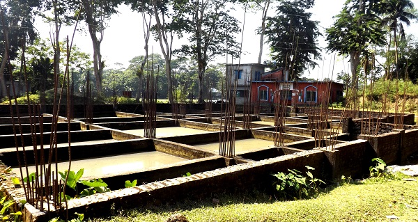 ৫০ শয্যার কাউখালী উপজেলা স্বাস্থ্য কমপ্লেক্স ভিত্তি আর পিলারেই ১৩ বছর পার