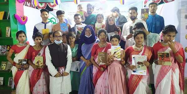 তরুণদের জন্য বইরাজ্য গ্রন্থাগারের উদ্বোধন; চিতলমারীতে লেখক পাঠকদের মিলন মেলা