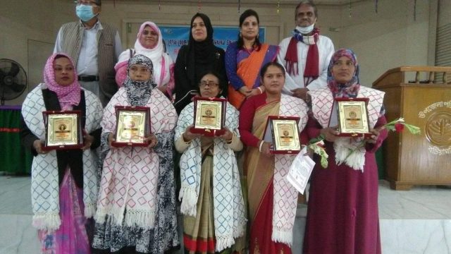 বটিয়াঘাটায় বেগম রোকেয়া দিবস ও জয়ীতা দের সম্মানণা