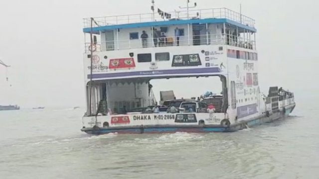 শিমুলিয়া-মাঝিরকান্দি নৌপথে ফেরি চলাচল শুরু