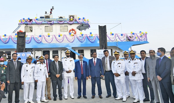 গবেষণা জাহাজ তৈরি স্বাধীন বাংলাদেশের সক্ষমতার প্রমাণ : শ ম রেজাউল করিম