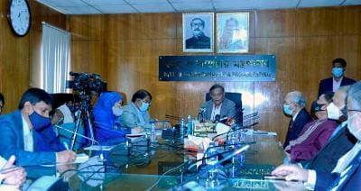 সামাজিক যোগাযোগ মাধ্যমে অপপ্রচার বন্ধে আরো তৎপর হোন : ডিসিদেরকে তথ্যমন্ত্রী