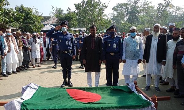 মোল্লাহাটে বীর মুক্তিযোদ্ধা মোঃ মুজিবুর রহমানের রাষ্ট্রীয় মর্যাদায় দাফন