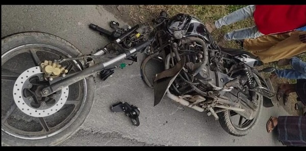 ডুমুরিয়ায় মহাসড়কে দুর্ঘটনায় মোটরসাইকেল আরোহী নিহত