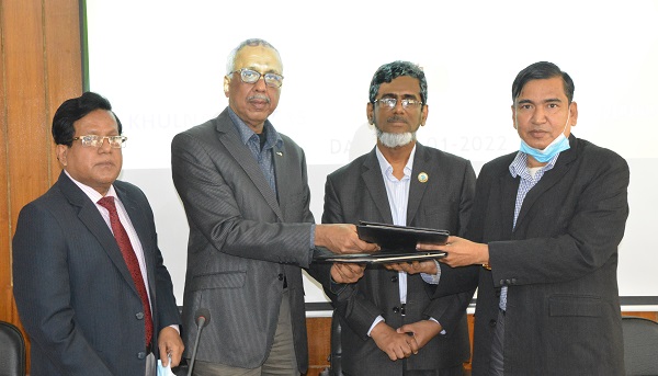 কুয়েট ও কেসিএমসিএইচ এর মধ্যে সমঝোতা স্মারক স্বাক্ষর