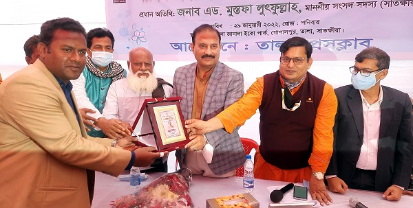 তালা প্রেসক্লাবের উদ্যোগে বার্ষিক বনভোজন মতবিনিময় সভা ও নতুন কমিটির অভিষেক