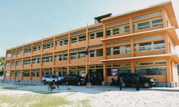 খুলনা কৃষি বিশ্ববিদ্যালয়ের নিয়োগ কার্যক্রমে ইউজিসির মানা