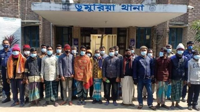 ডুমুরিয়ায় পুলিশের বিশেষ অভিযানে ২৭ আসামি গ্রেপ্তার