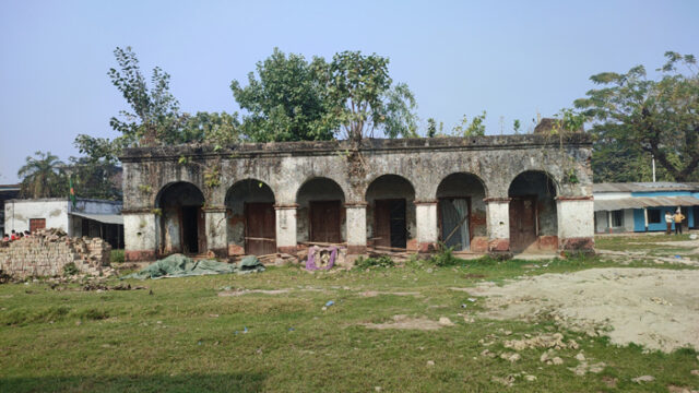 দৌলতপুর রায় সাহেব শশিভূষন পাল প্রতিষ্ঠিত ভবন অপসারণ টেন্ডার বাতিল ও কার্যক্রম স্থগিত