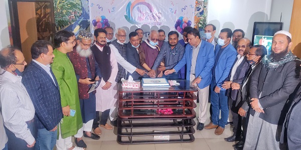 ঢাকা পোস্ট স্বল্পসময়ে পাঠকের মন জয় করেছে : কেসিসি মেয়র