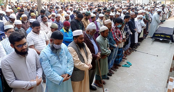 উদীয়মান যুব সমাজ’র সদস্য হামজা’র পিতার মৃত্যুতে সিটি মেয়রের শোক