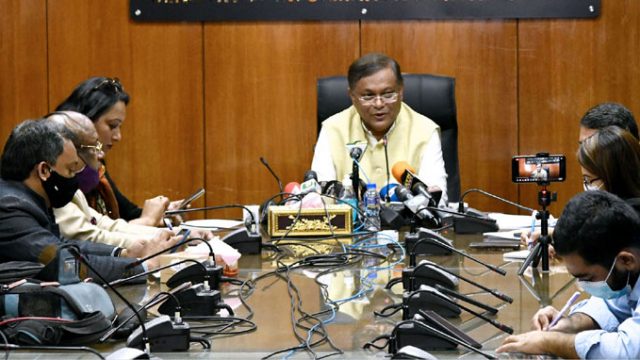 খালেদা জিয়া ঘরে ফেরায় বিএনপি ‘আহত ও হতাশ’: তথ্যমন্ত্রী