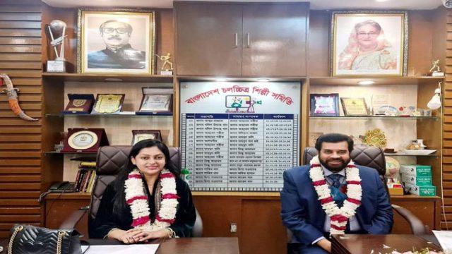 শপথ নিলেন ইলিয়াস কাঞ্চন ও নিপুণ