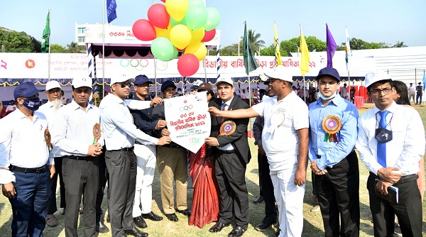 সরকারি কর্মকর্তা-কর্মচারী ও তাঁদের ছেলেমেয়েদের বার্ষিক ক্রীড়া প্রতিযোগিতার উদ্বোধন