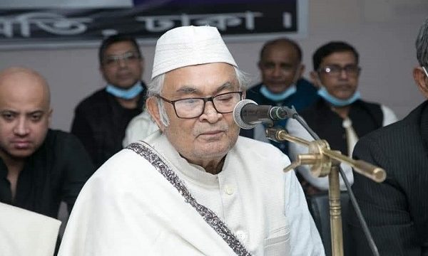 স্বাধীনতা পদকে ভূষিত সিরাজউদ্দিন আহমেদ