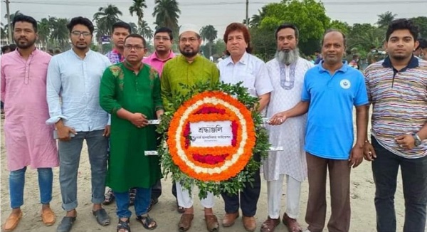 স্বাধীনতা দিবসে জাতির শ্রেষ্ঠ সন্তানদের প্রতি সার্ক মানবাধিকার ফাউন্ডেশনের শ্রদ্ধাঞ্জলি