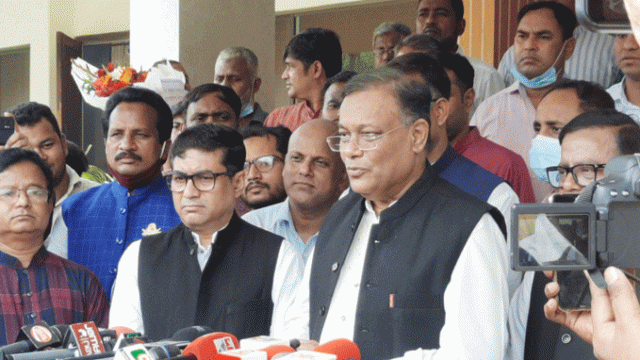 বিএনপি জনগণের কাছ থেকে দূরে সরে গেছে : তথ্যমন্ত্রী