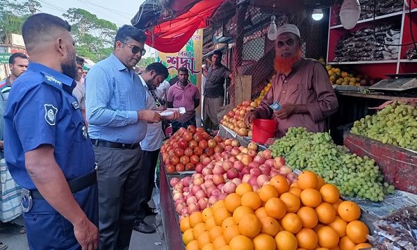 মোরেলগঞ্জে ভ্রাম্যমাণ আদালতে ৮ ব্যবসায়ীকে অর্থদন্ড