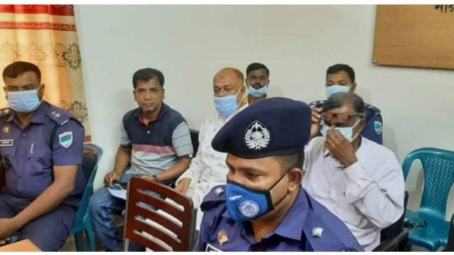 ডুমুরিয়া থানা পুলিশের উদ্যোগে নারী, শিশু, বয়স্ক,প্রতিবন্ধী সার্ভিস ডেস্ক ও গৃহহীনের ঘর প্রদান