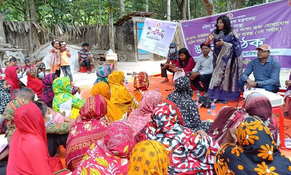 তালায় তথ্য আপার ৫৮তম উঠান বৈঠক