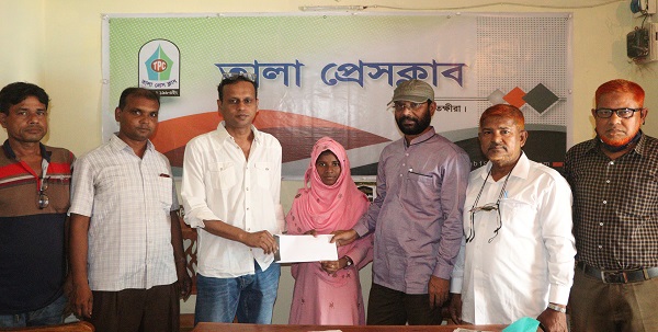 তালায় মারুফার সহযোগিতায় এগিয়ে এলো ইনটেক