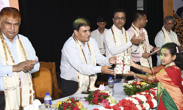 জাতীয় কবির জন্মবার্ষিকীতে খুলনায় দুই দিনব্যাপী অনুষ্ঠানের সমাপনী