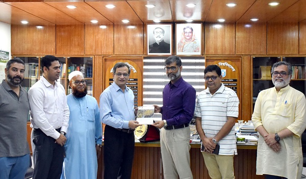 তথ্য প্রযুক্তির বিকাশ ও নতুন উদ্ভাবনার ক্ষেত্রে বিশ্ববিদ্যালয়ের গুরুত্বপূর্ণ ভূমিকা রয়েছে