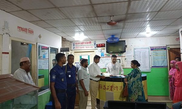 মোরেলগঞ্জে ১১ ক্লিনিকে অভিযান ৯ টিকে জরিমানা ৩টিতে সিলগালা