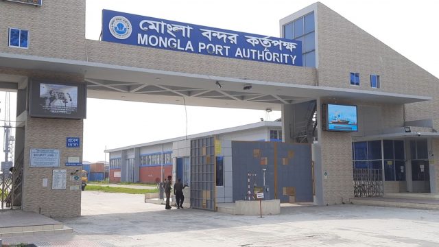 পদ্মা সেতু চালু হলে চাপ বাড়বে মোংলা বন্দরে