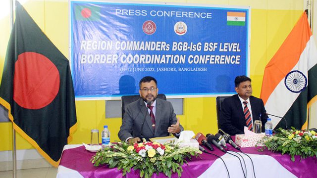 খুলনায় বিজিবি এবং বিএসএফ পর্যায়ে সীমান্ত সমন্বয় সম্মেলন