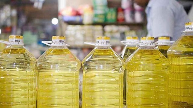 লিটারে ৬ টাকা কমলো সয়াবিন তেলের দাম