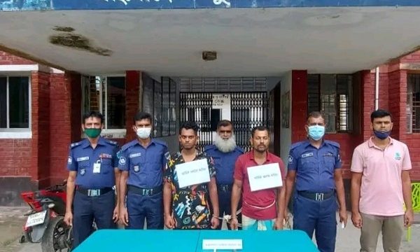 মোরেলগঞ্জে চাঞ্চল্যকর জাহাঙ্গীর হত্যাকান্ডে গ্রেফতার বাবা-ছেলেকে আদালতে সোপর্দ