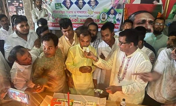 মোংলায় বর্ণাঢ্য আয়োজনে স্বেচ্ছাসেবক লীগের ২৮ তম প্রতিষ্ঠাবার্ষিকী উদযাপন