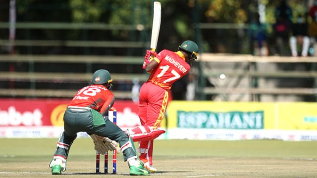 টাইগারদের নির্বিষ বোলিংয়ে জিম্বাবুয়ের সংগ্রহ ২০৫ রান