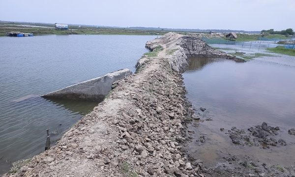 কপোতাক্ষ খননে সরকারের কোটি কোটি টাকার প্রকল্প ভেস্তে যাচ্ছে!