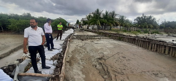 অনুমতি বিহীন মোংলা বন্দরের শিল্প এলাকার মধ্যদিয়ে সওজের রাস্তা নির্মাণ, এটি বন্ধের দাবী বন্দর কর্তৃপক্ষ ও এলপিজি অপারেটরস এসোসিয়েশন বাংলাদেশ’র