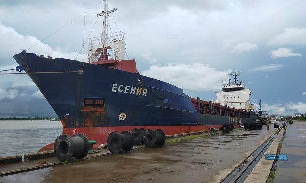 রাশিয়া থেকে রুপপুর পারমাণবিক বিদ্যুৎ কেন্দ্রের মালামাল নিয়ে মোংলা বন্দরে ‘ইসানিয়া’