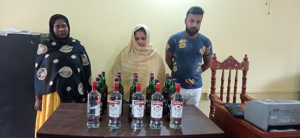 শার্শায় বিদেশী মদসহ ৩ ভারতীয় নাগরিক গ্রেফতার